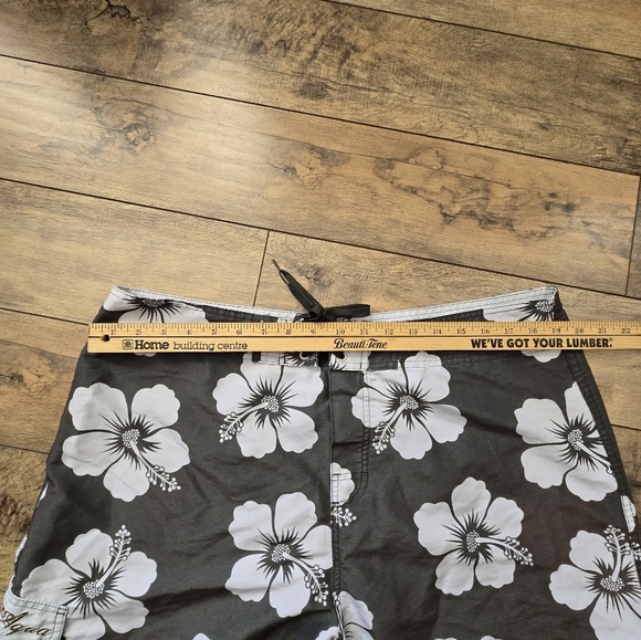 Aqua Rose Men's Xl Green Olive Floral Swim Shorts - Picture 6 of 11